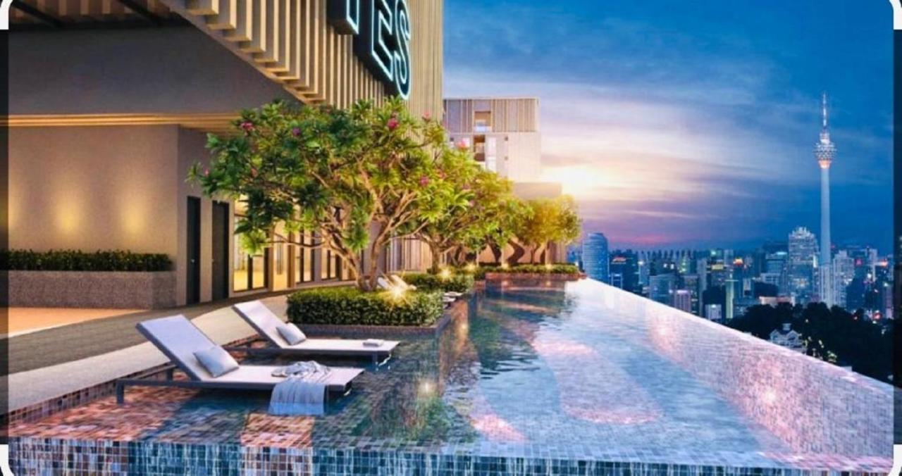 Axon Suites Bukit Bintang By Sky Pool Kuala Lumpur Extérieur photo